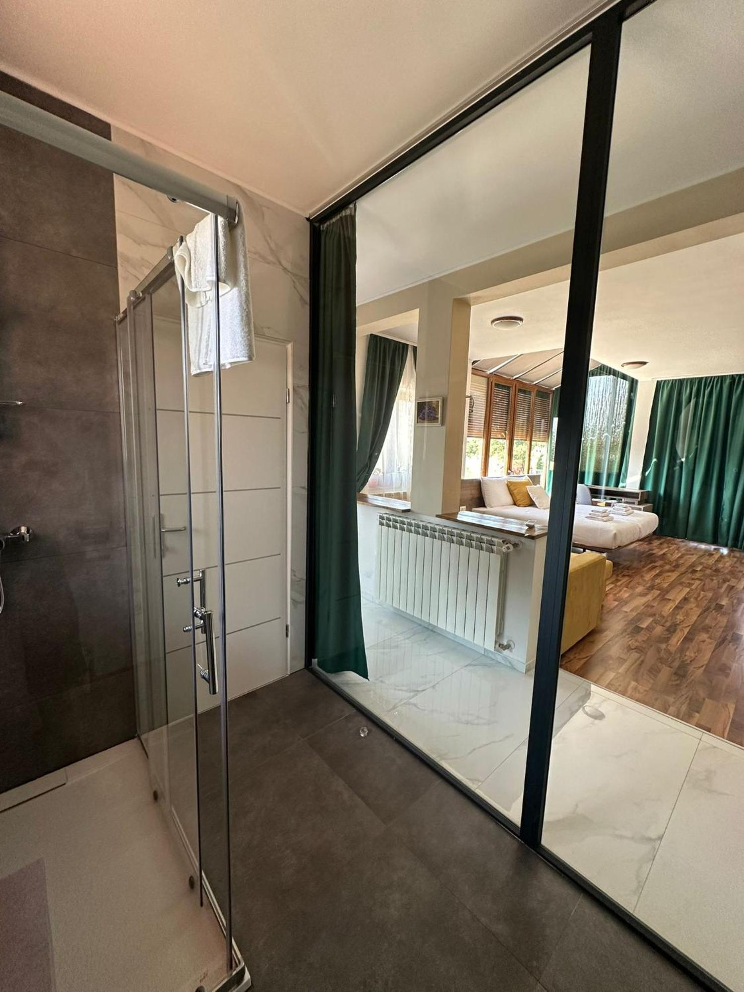 Hotel Natura Vilanija Eksteriør billede